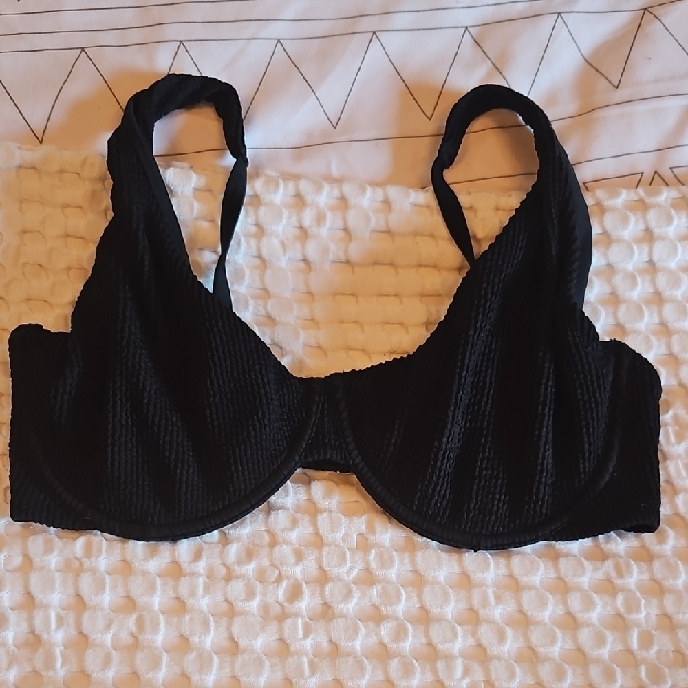 Elegant Black Women's Bikini Tops Size Large